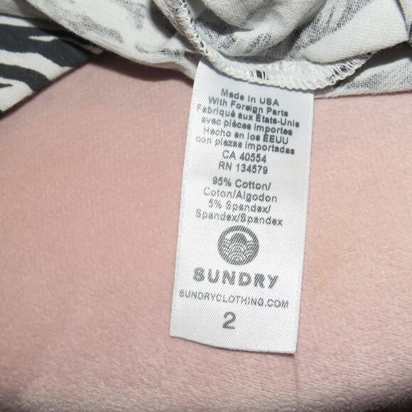 Sundry Zebra Animal Print Oversized Short Sleeve T-Shirt - Picture 9 of 10